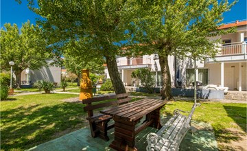1 bedroom stunning apartment in Baska 2