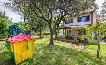 4 bedroom cozy home in Fazana 2