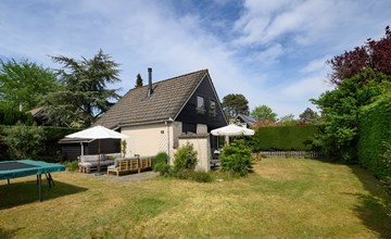 Zeeduin 13 detached holiday home with large private garden 3