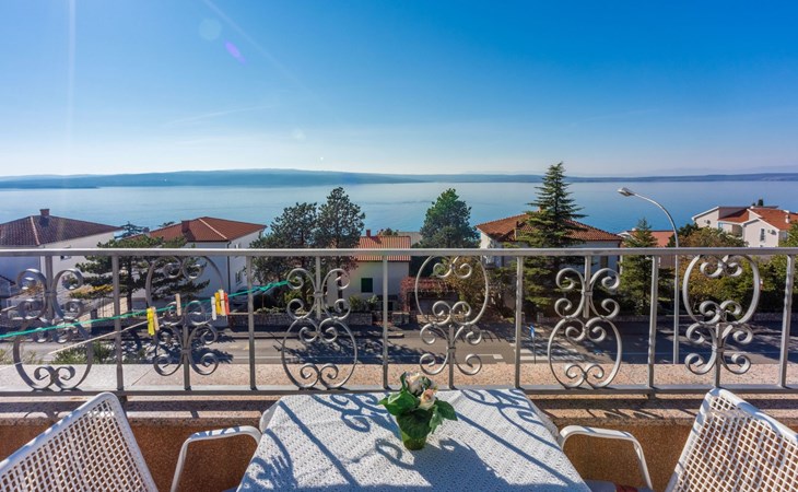 Appartement in Crikvenica mit Meerblick, Nähe Sandstrand 1