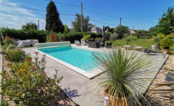 Awesome home in Saint Ouen les Vignes 2