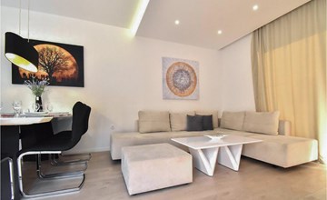 3 bedroom awesome home in Makarska 3