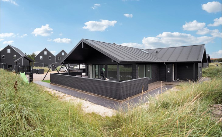 Amazing home in Blåvand with kitchen 1