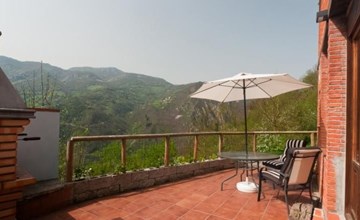 Jacuzzi, Kamin, Grill und spektakuläre Aussicht 2