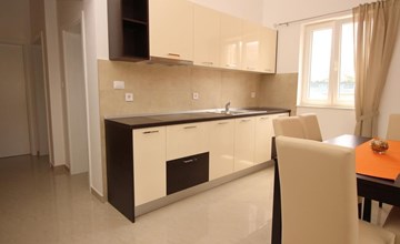 Wohnung in Baška mit Eigenem Balkon 2