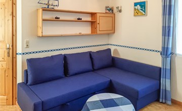 1 bedroom awesome home in Trassenheide 2