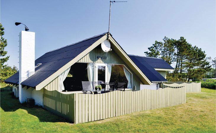 3 bedroom nice home in Hvide Sande 1