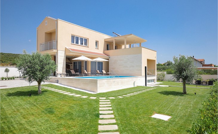 Villa Vinka 1