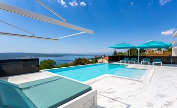 Gorgeous home in Crikvenica with sauna 2