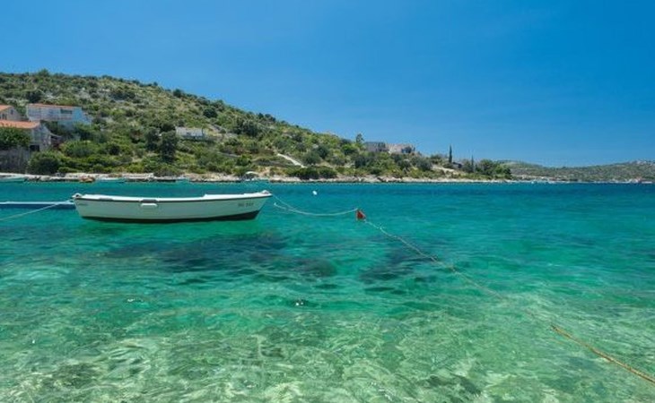 in Dvornica mit Gepflegtem Garten 1