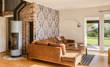 4 bedroom beautiful home in Hestra 3