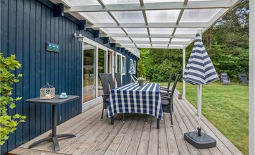 Beautiful home in Rønne with WiFi 2