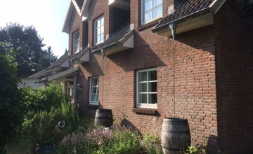 Modernisierte Ferienwohnung mit Balkon 2