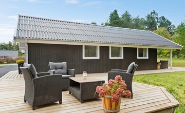 Mooi huis met 3 slaapkamers in Melby 2