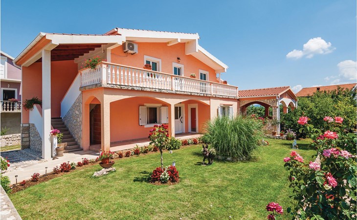 Nice apartment in Podgradina with WiFi 1