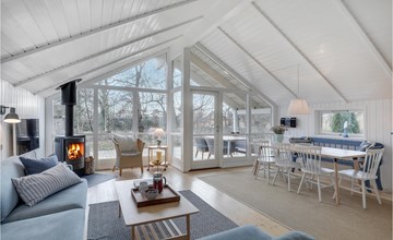 Beautiful home in Nexø with kitchen 3