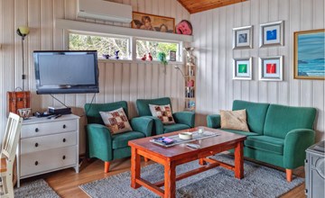 1 bedroom nice home in Lyngdal 3