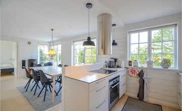 Awesome home in Ebeltoft with WiFi 2