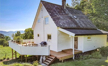Lovely home in Fjelberg with WiFi 2