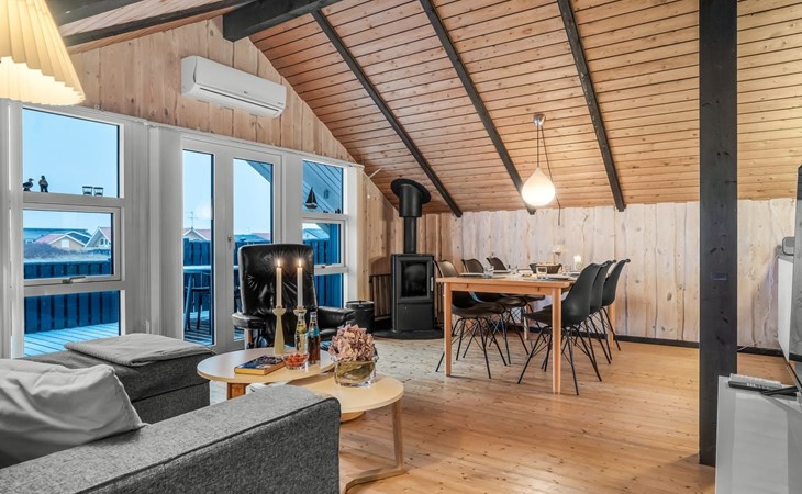 "Mimi" - 120m from the sea 1