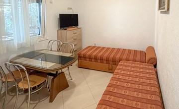 Awesome apartment in Duce with house sea view 3