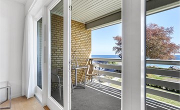1 bedroom cozy apartment in Allinge 2