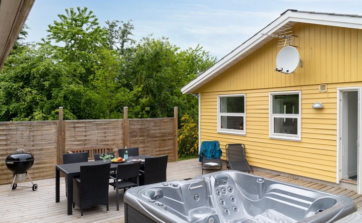 "Barth" - 950m from the sea in Sealand 1