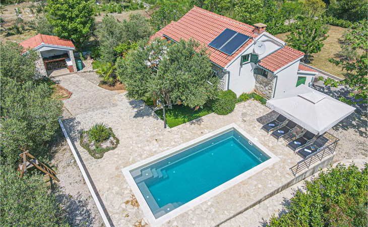 Beautiful home in Vodice with WiFi 1