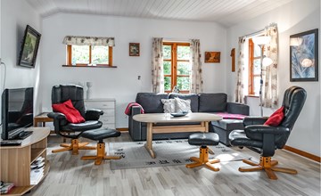 Beautiful home in Nexø with kitchen 3