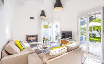 Nice home in Conil de la Frontera 2