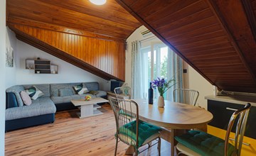 2 bedroom lovely apartment in Lovran 3