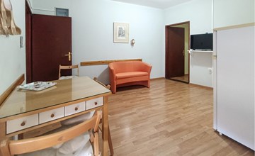 Awesome apartment in Novigrad 3