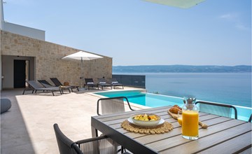 Pet friendly home in Omis with sauna 2