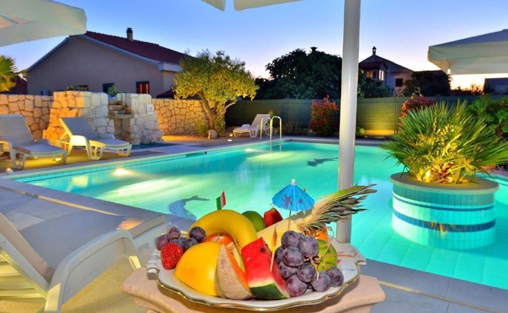 Villa Dalmatina mit Pool  für 4+1 Personen 1