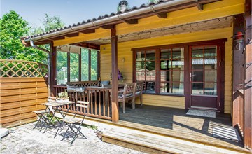 Nice home in Højby with WiFi 2