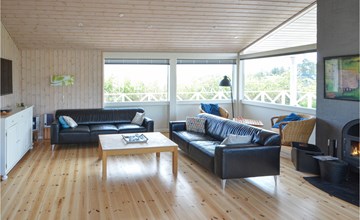 4 bedroom nice home in Spøttrup 2