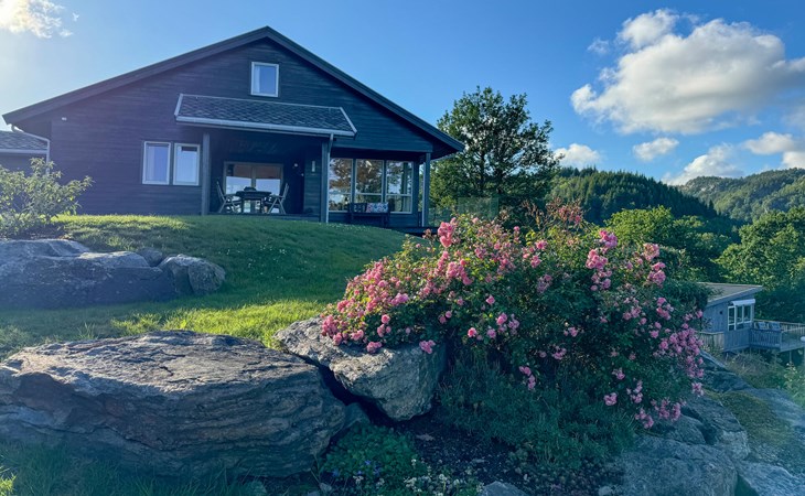 4 bedroom amazing home in Lindesnes 1