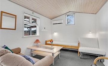 3 bedroom amazing home in Give 3