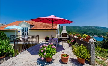 1 bedroom awesome apartment in Gruda 2