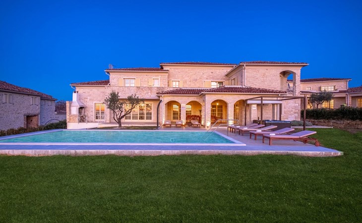 mit Privatpool für 10 Personen ca. 400 m² in Bajkini, Istrien (Binnenland 1