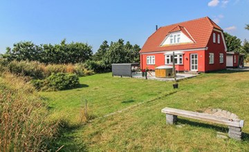 "Thorlak" - 1km from the sea 3