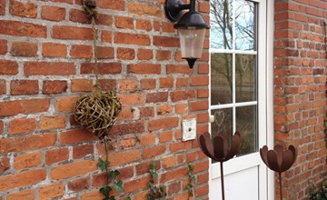 auf zwei Etagen mit Gartennutzung 2