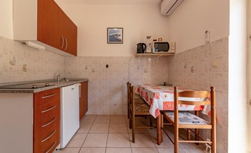 Beautiful apartment in Mandre with WiFi 3