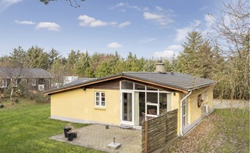 Beautiful home in Blåvand with WiFi 2