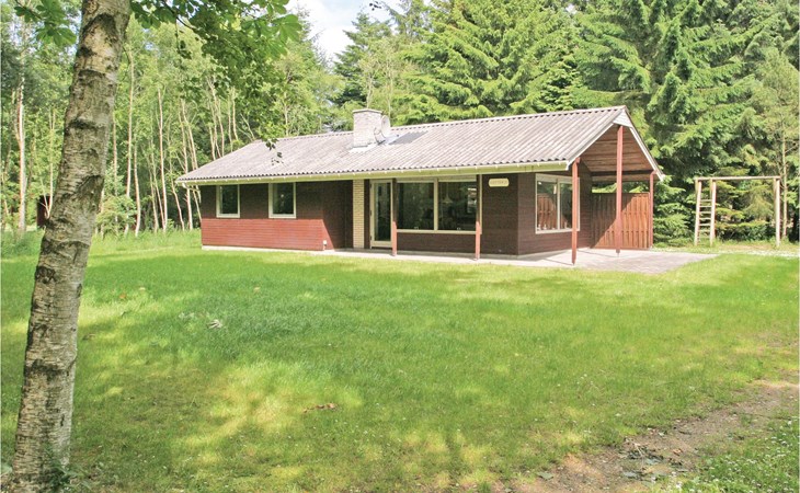 Awesome home in Hadsund with kitchen 1