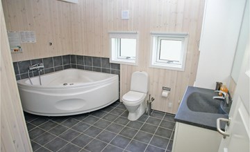 4 bedroom gorgeous home in Toftlund 3
