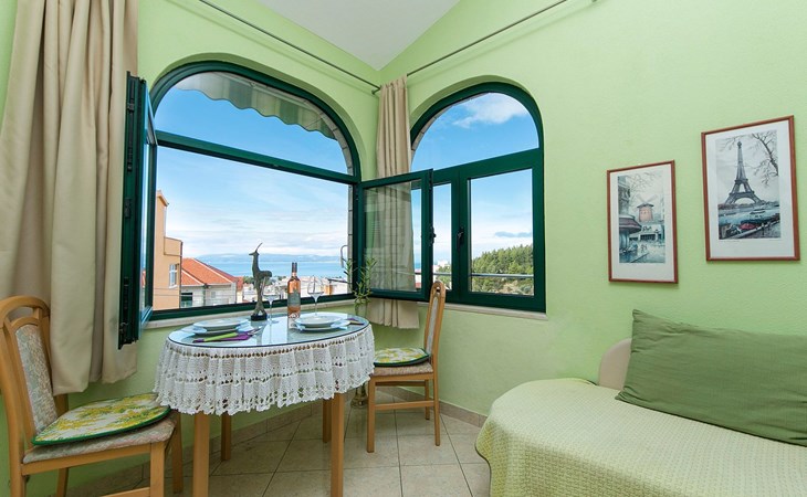 Komfortable Ferienwohnung mit Balkon 1