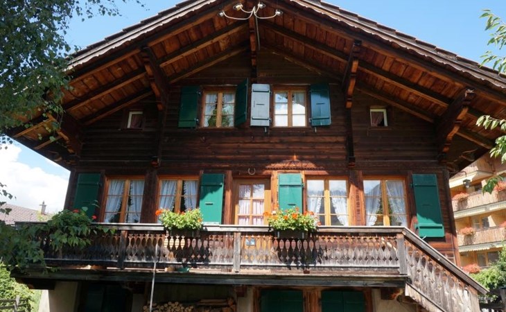 Lena, Chalet 1