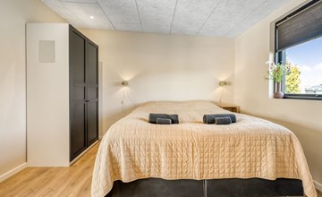 "Edvia" - 200m to the fjord 2