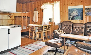 Nice home in Stöllet with kitchenette 2